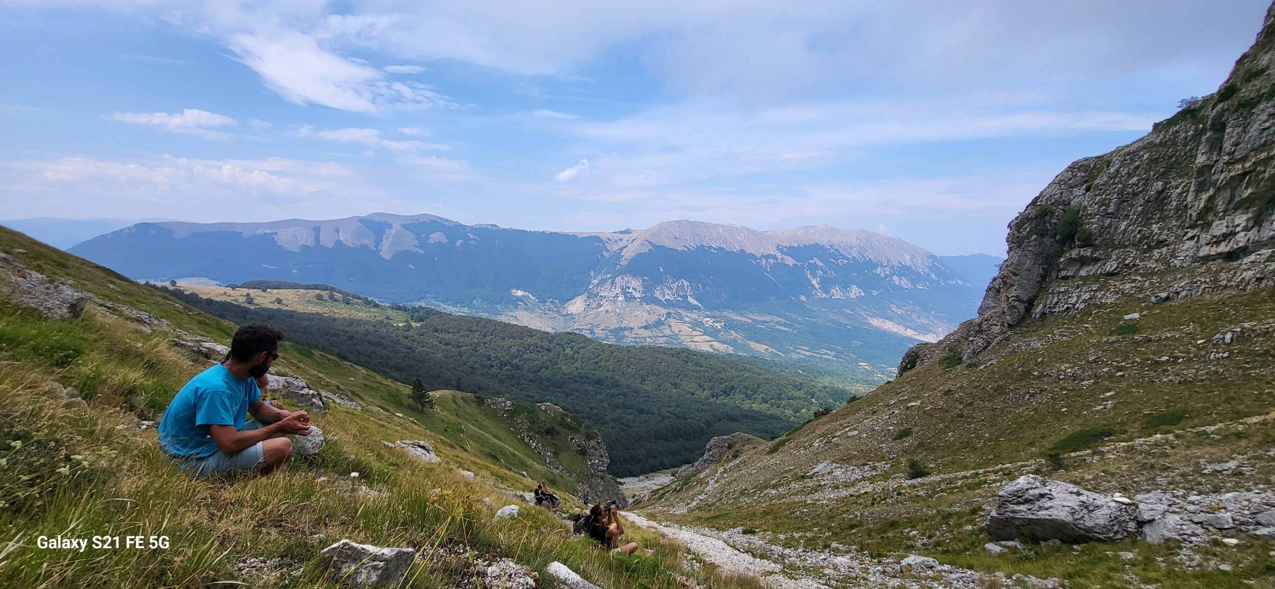 Osservando pareti rocciose 3